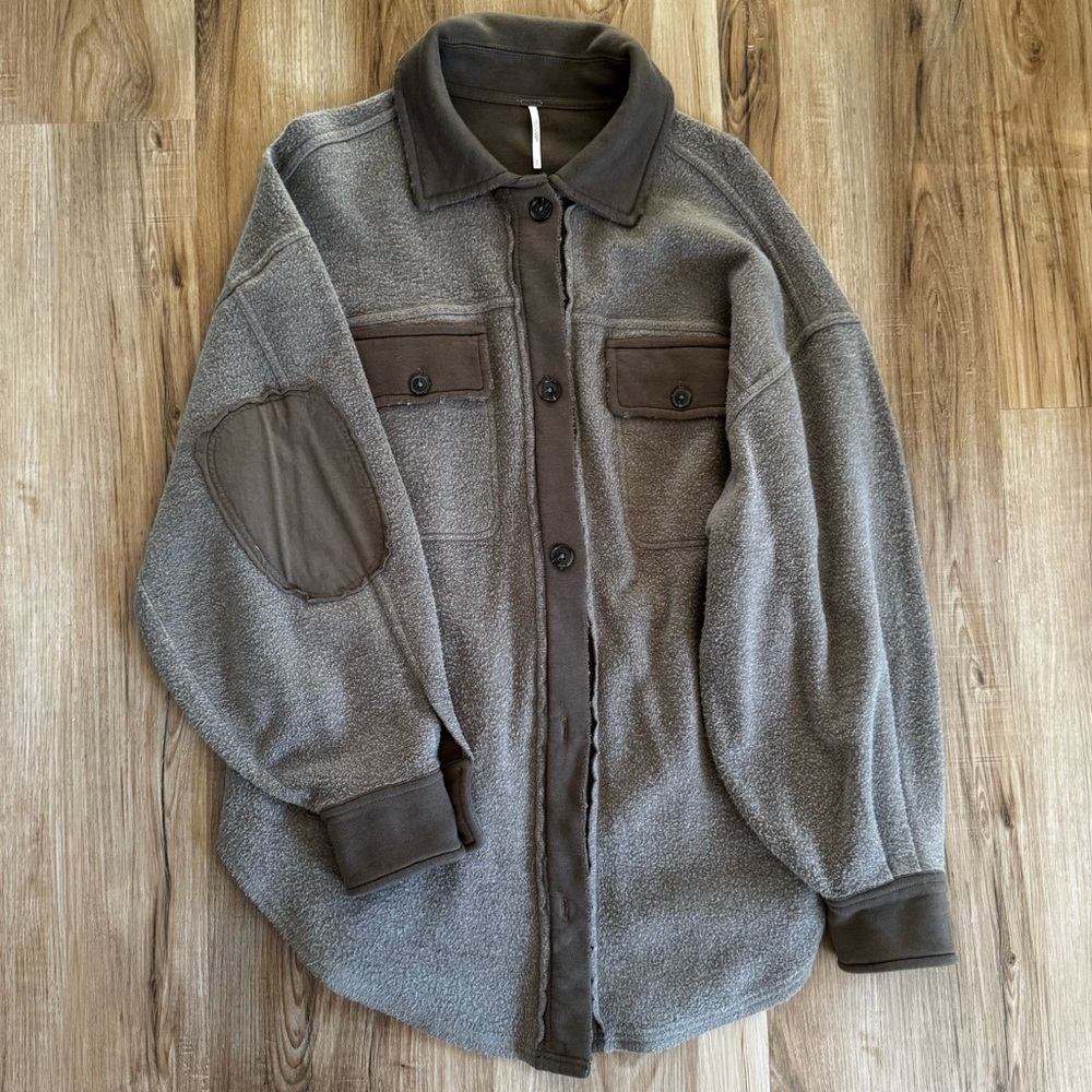 Free People Ruby Oversized Shirt Jacket in Olive Sz S - Picture 4 of 12